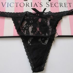 Victoria's Secret V-String Thong Black Lace Panty